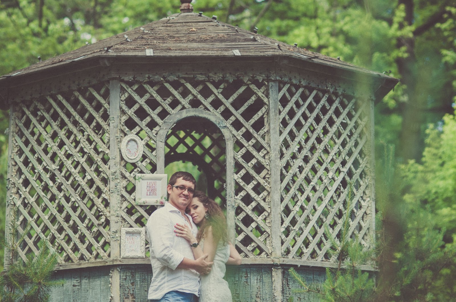 Vika&Denis lovestory_1 предсвадебная фотосессия, love-story, оформление места съемки, летняя фотосессия, торт с черешней, свадебные фотографии, свадебный фотограф в Киеве