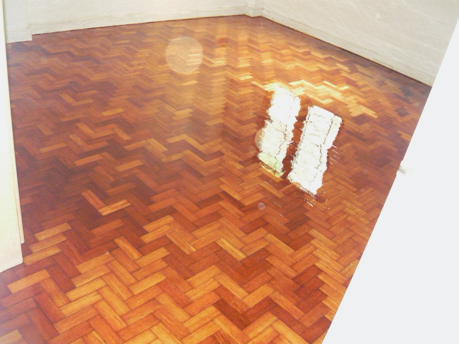 varnish parquet floor TAMBUN TANAH KELANTAN