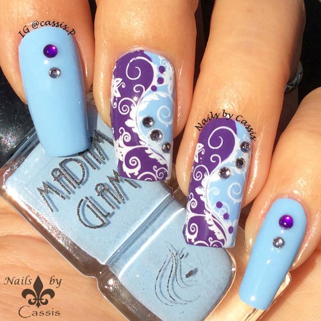 TwoToned Swirly Mani Featuring Madam Glam Polishes Nails by Cassis