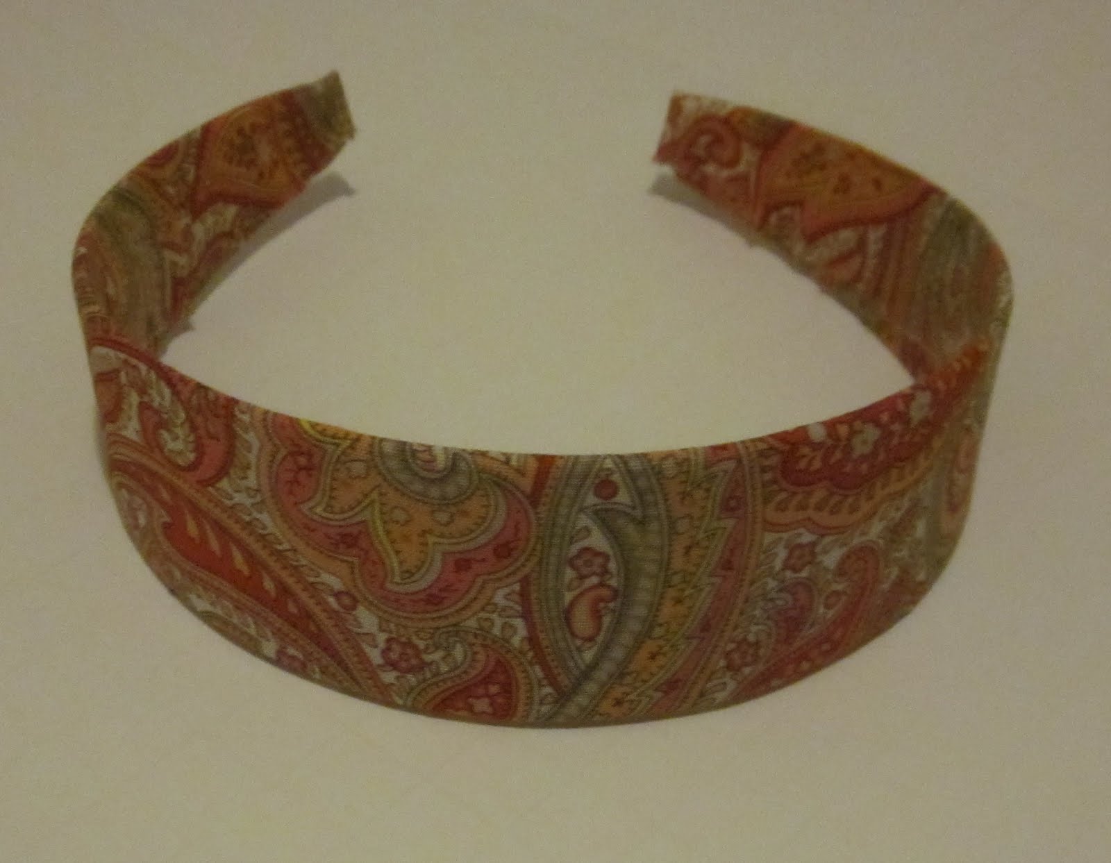 The Crafty Novice DIY Fabric Covered Headbands