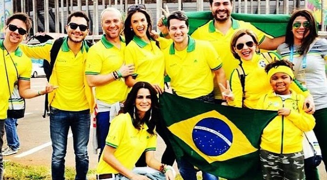 Fans Timnas Brazil Di Piala Dunia 2014 Menjadi Ter-Hots Versi Daily Mail Fans Timnas Brazil Di Piala Dunia 2014 Menjadi Ter-Hots Versi Daily Mail