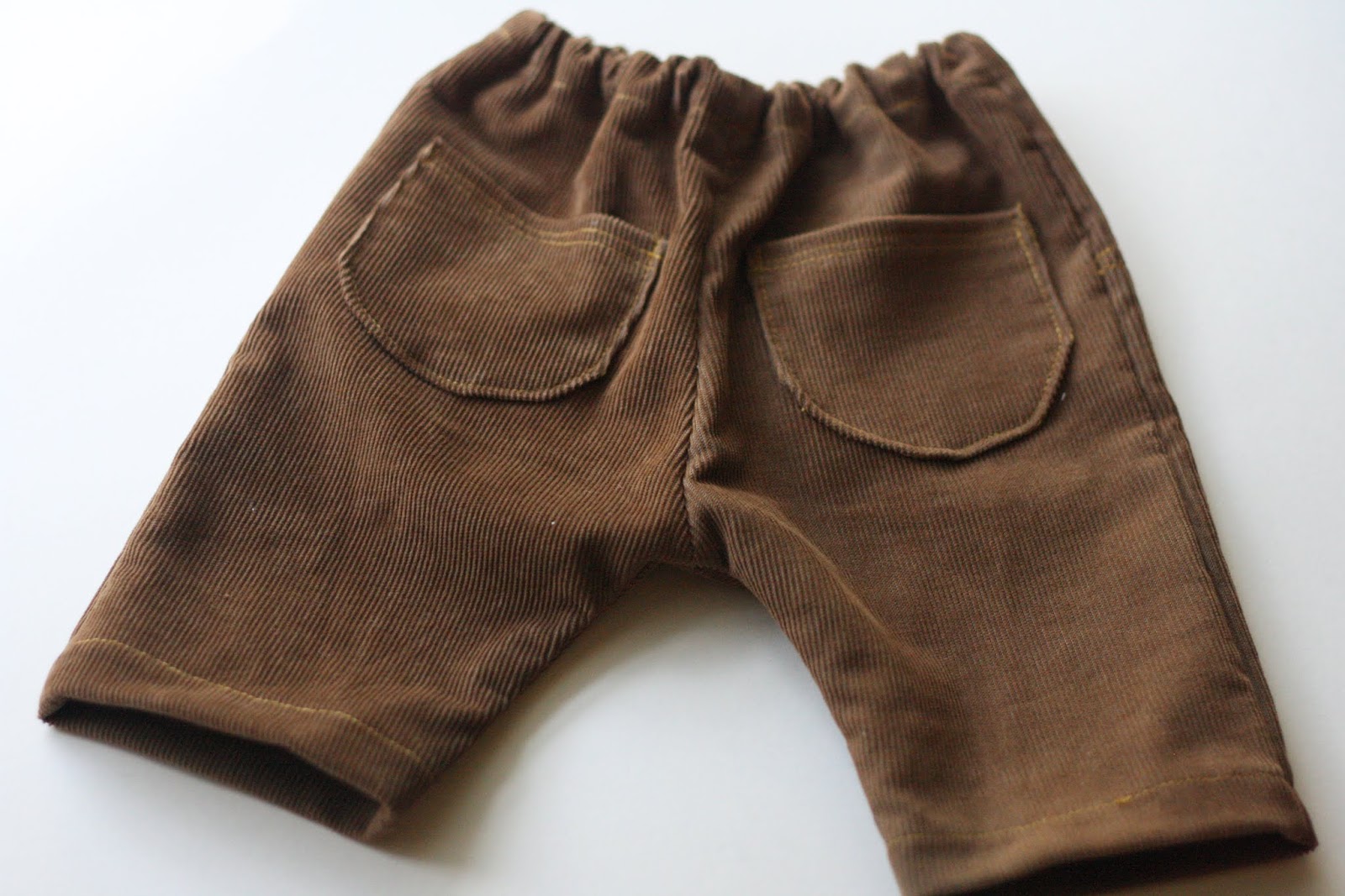 Crafting Zuzzy Baby boy pants It's all about the details