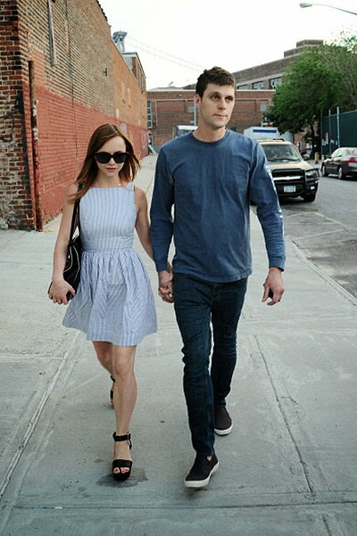 Christina Ricci showed Wedding Dress - news-4y