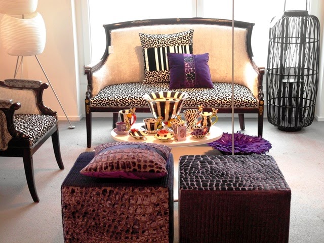 schlafzimmer männlich ambiente graue wandfarbe teppich