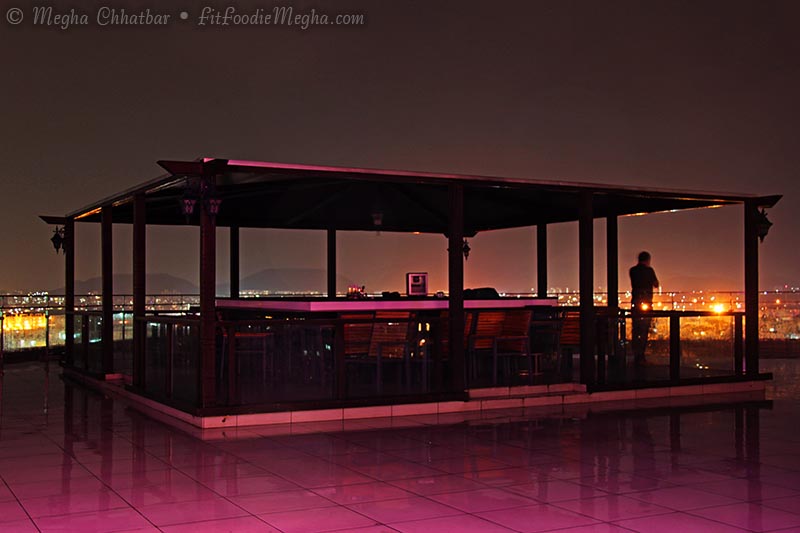 On High Spirits 'The Flying Saucer Sky Bar' Reviewed!