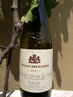 Reserve Des Cleons bottle shot