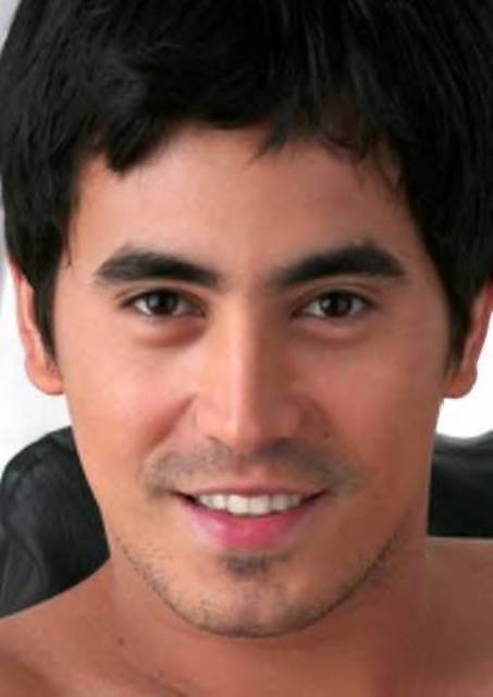 Jake Roxas Net Worth