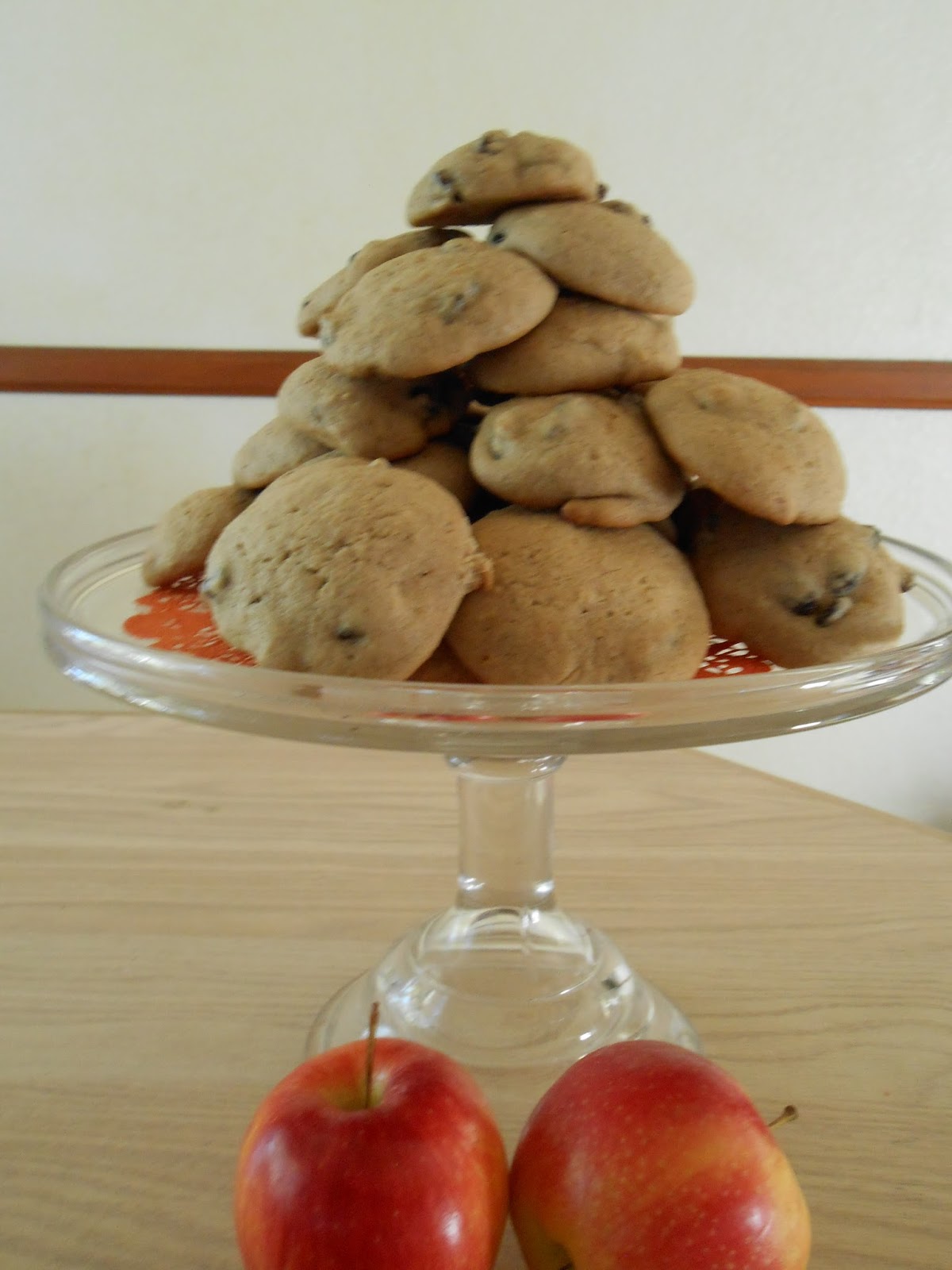 My Crafty Medley Applesauce Raisin Cookies
