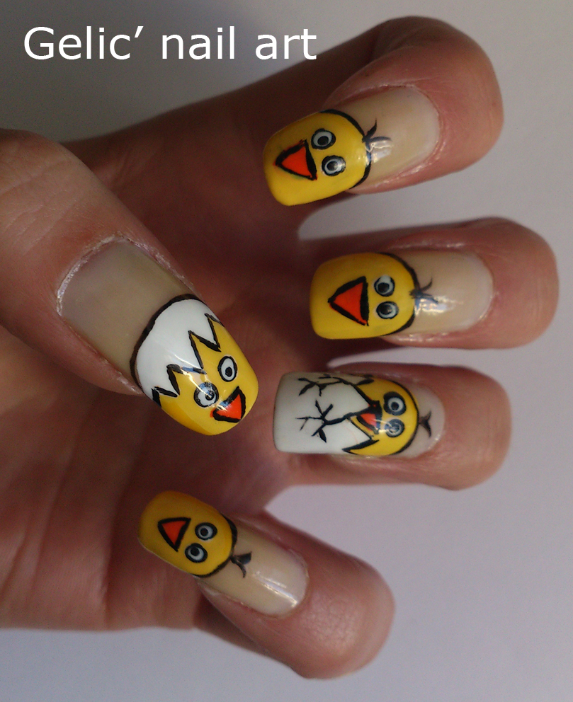 Gelic' nail art Easter chicken funky french nail art
