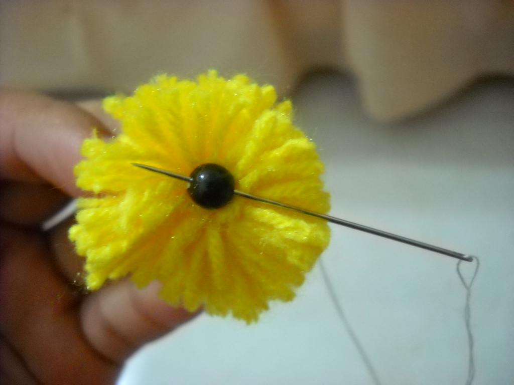 RED CRAFT Uses of pom poms and How to make Ducks using pom poms