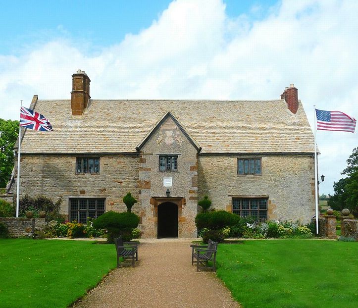 ART and ARCHITECTURE, mainly Sulgrave Manor and Washington's
