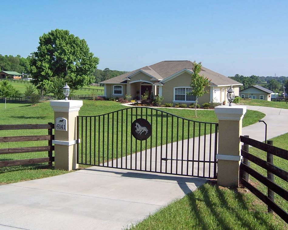 White Farm Fence White Farm Fence