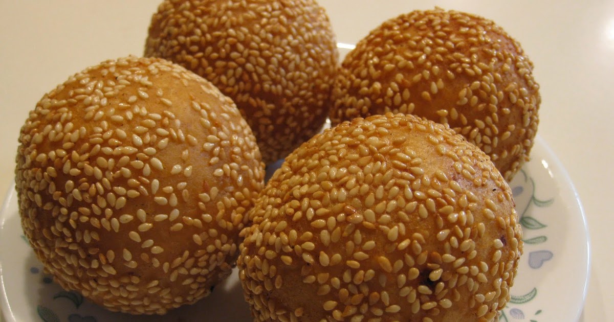 to Tevy's Kitchen Sweet Rice Flour Roll with Bean Filling (Num