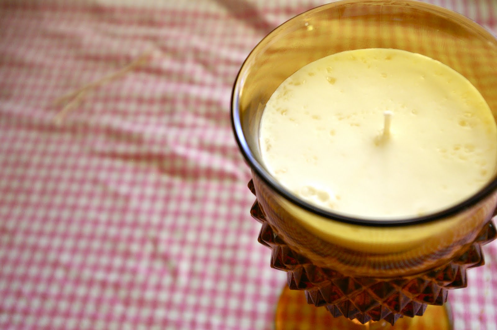 {meg's musings} { DIY make your own candle }