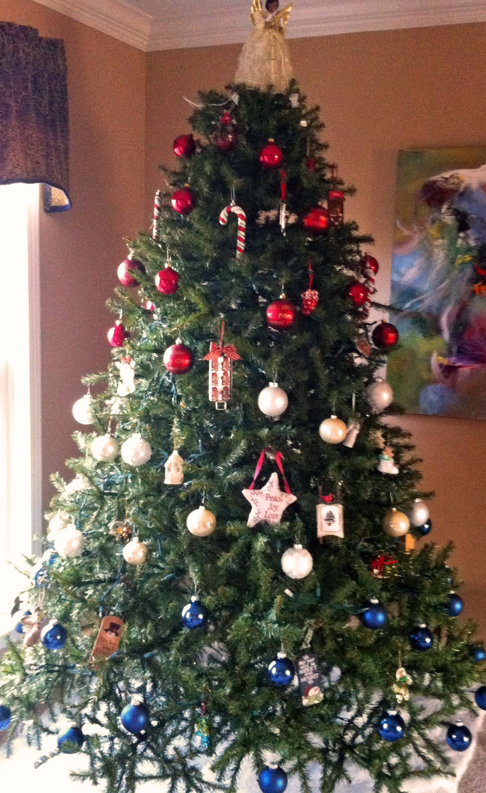 Laura's Creative Moments Our redwhiteandblue christmas tree