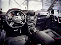 Mercedes-Benz G-Klasse 2015, Interieur des Fahrzeugs in tomatored