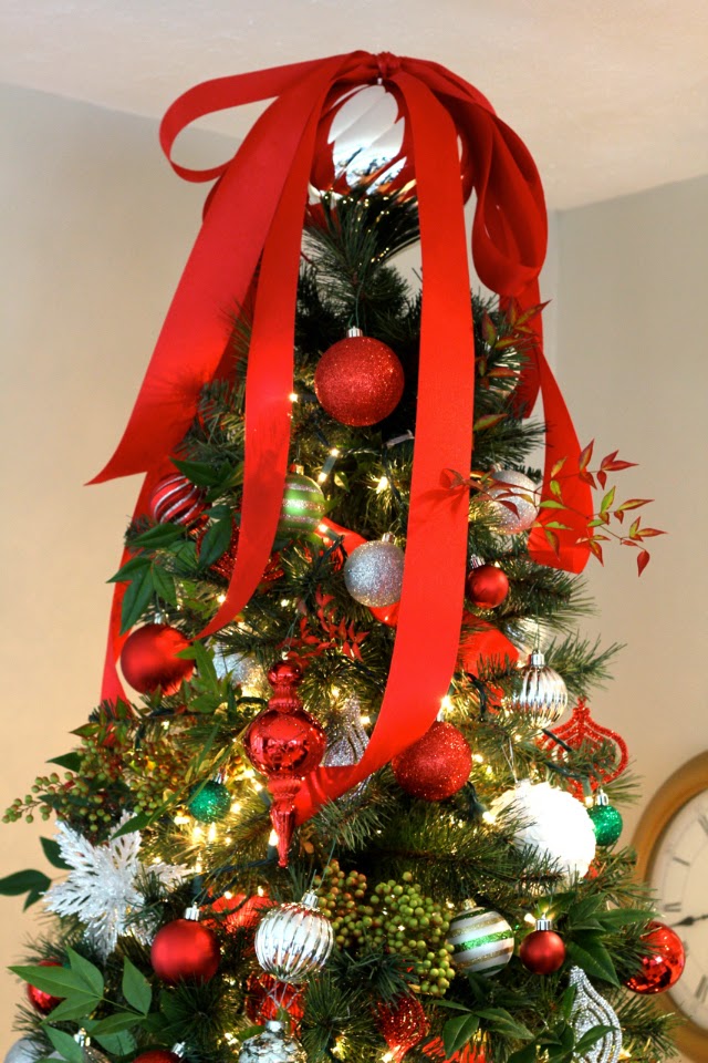 please head over to the home depot website and check out the full holiday style challenge post plus they have the best pictures from the photo shoot - Home Depot Holiday please head over to the home depot website and check out the full holiday style challenge post plus they have the best pictures from the photo shoot - Home Depot Holiday