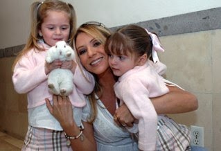 fanny lu biografia corta las hijas de daniela castro incursionan en la actuaci 243 n fanny lu biografia corta las hijas de daniela castro incursionan en la actuaci 243 n