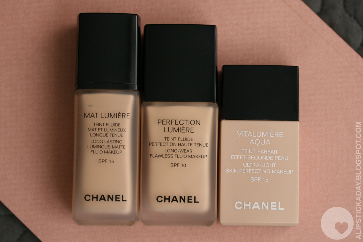 A LIPSTICK A DAY: Chanel Perfection Lumière Foundation