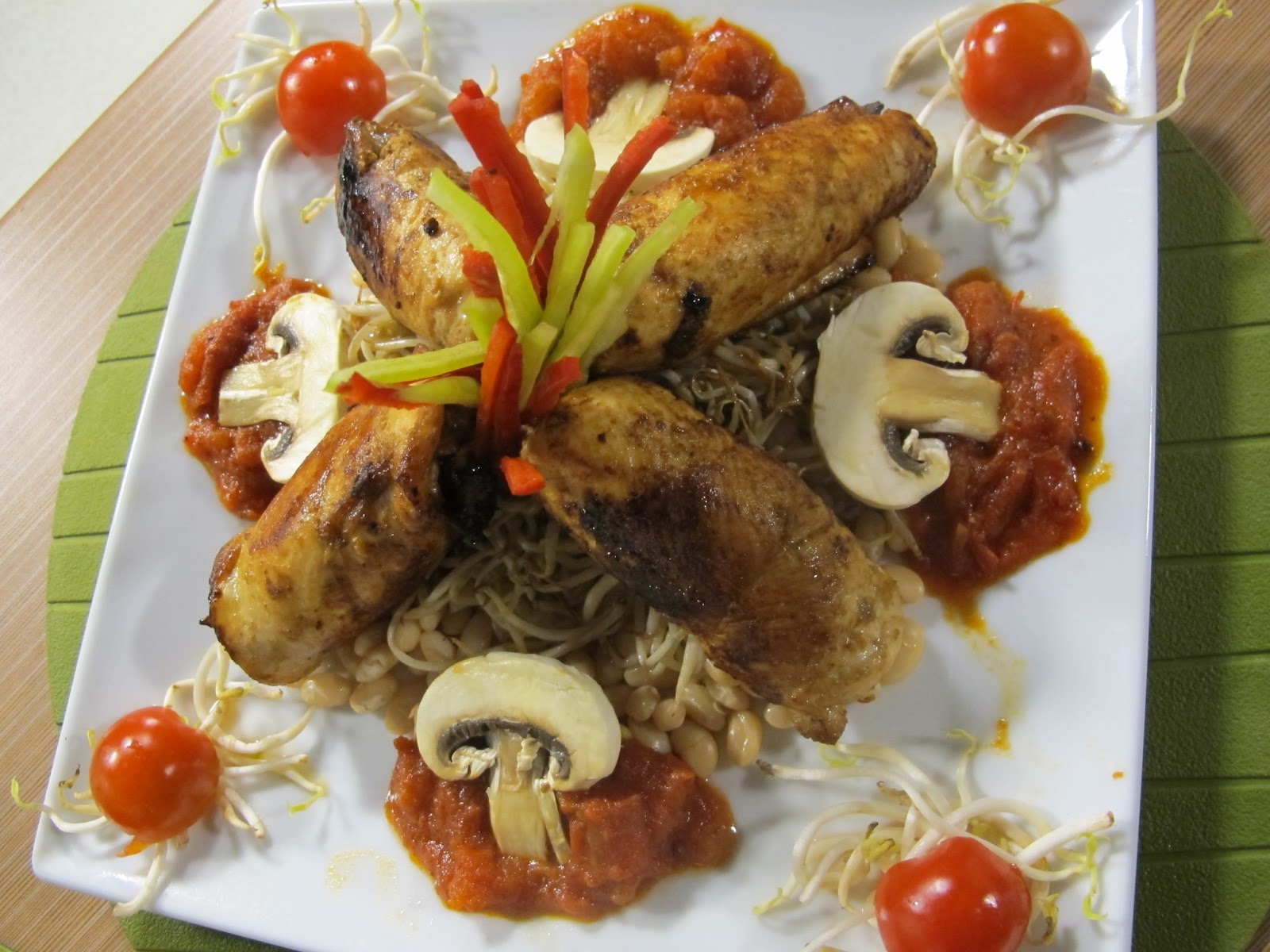 NESRİNİN LEZZET SARAYI TAVUK VE HİNDİ YEMEKLERİ