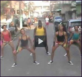 "Faz carão com o pé no queixo" - Gang das bonecas "Faz carão com o pé no queixo" - Gang das bonecas