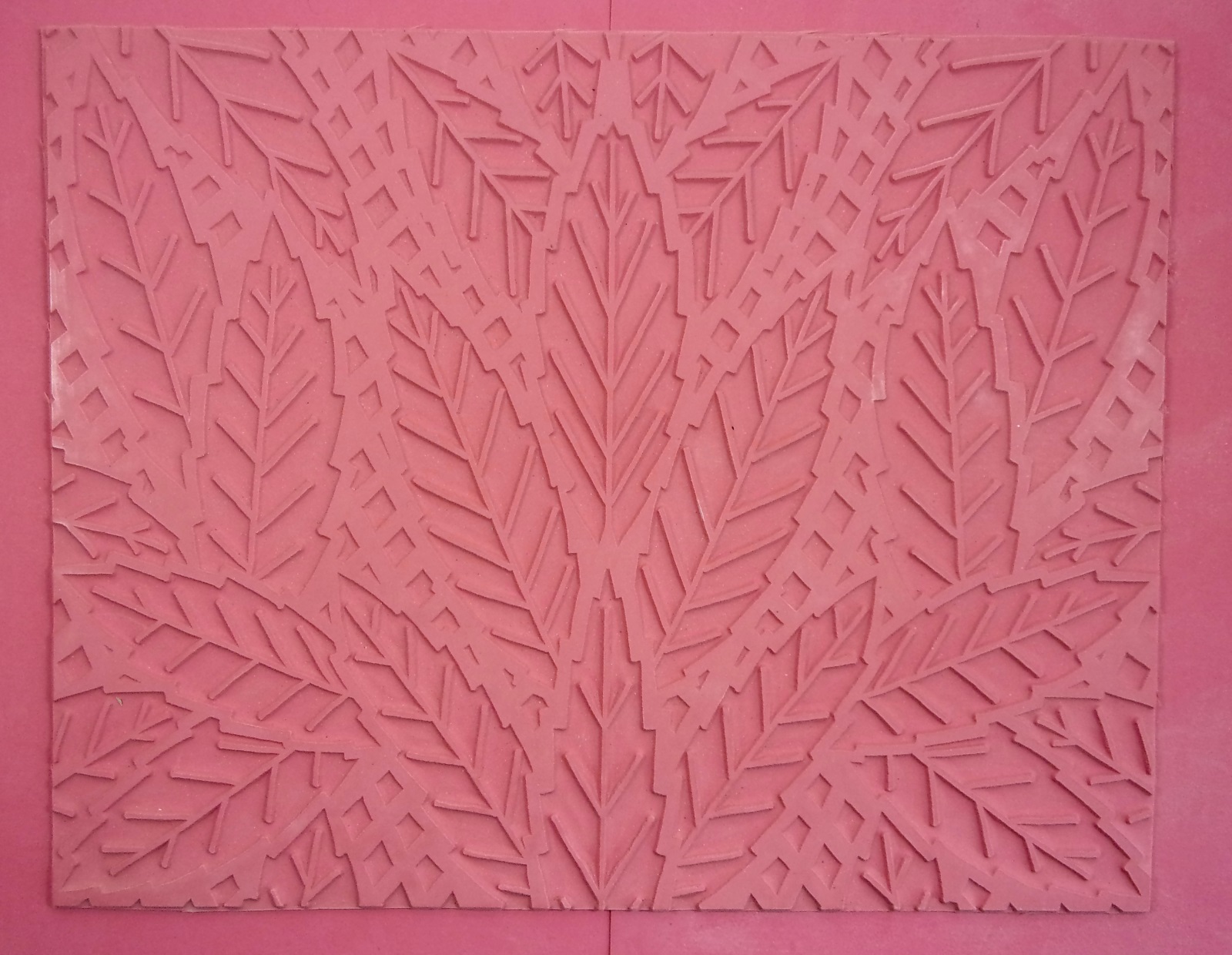 Lattice Leaf Intaglio Mat