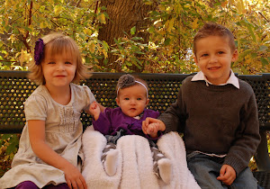 Dale, Makaelynn & Alexis Oct. 2011