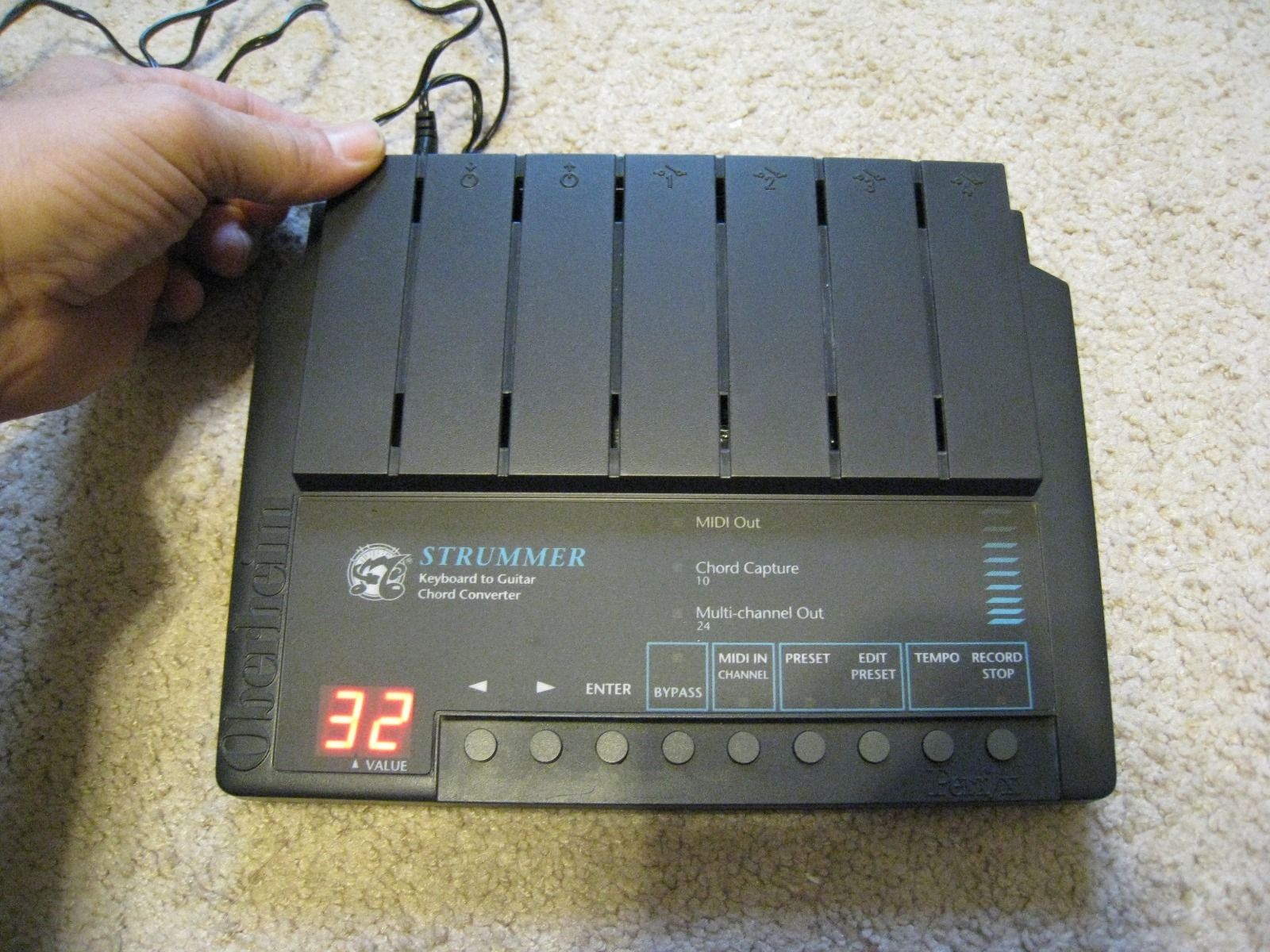 MATRIXSYNTH Oberheim Strummer Perf/x, Keyboard to Guitar Chord MIDI