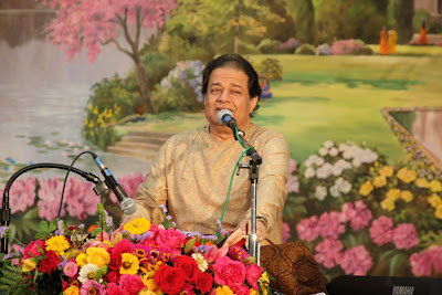 Rath Yatra and Anup Jalota Concert at Radha Madhav Dham, the ashram of Kripaluji Maharaj