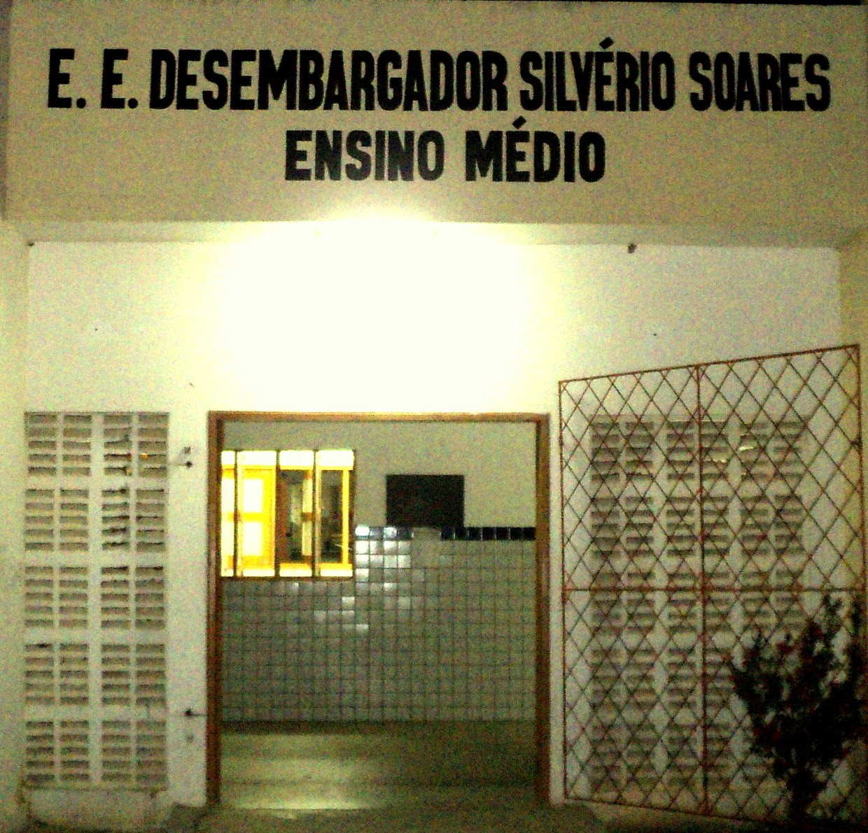 E. E. Desembargador Silvério Soares  -ENSINO MÉDIO-