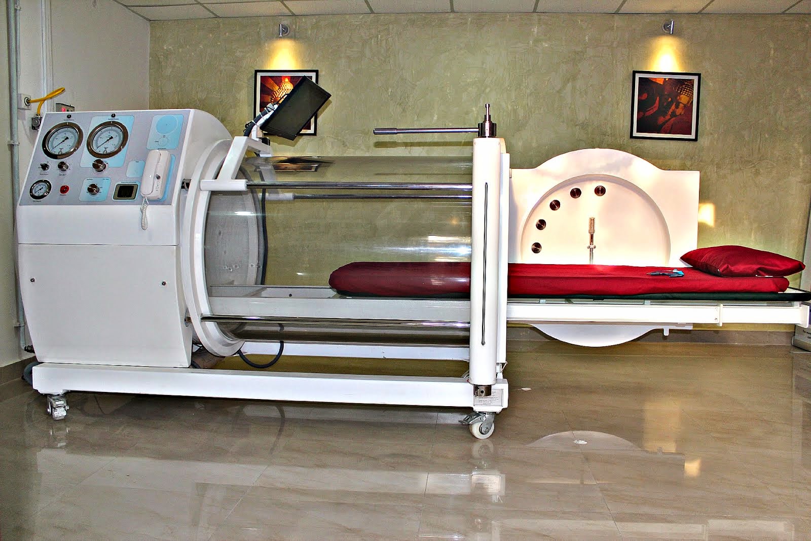 India Monoplace Hyperbaric Oxygen Therapy Chamber (HBOT Chamber)