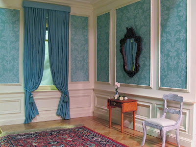 petit: A blue room