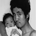 Father and Son Took Yearly Photos Together. The last photo of Them Will Touch You
