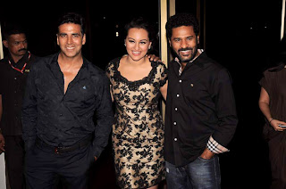 Akshay & Sonakshi at Success bash of 'Rowdy Rathore'