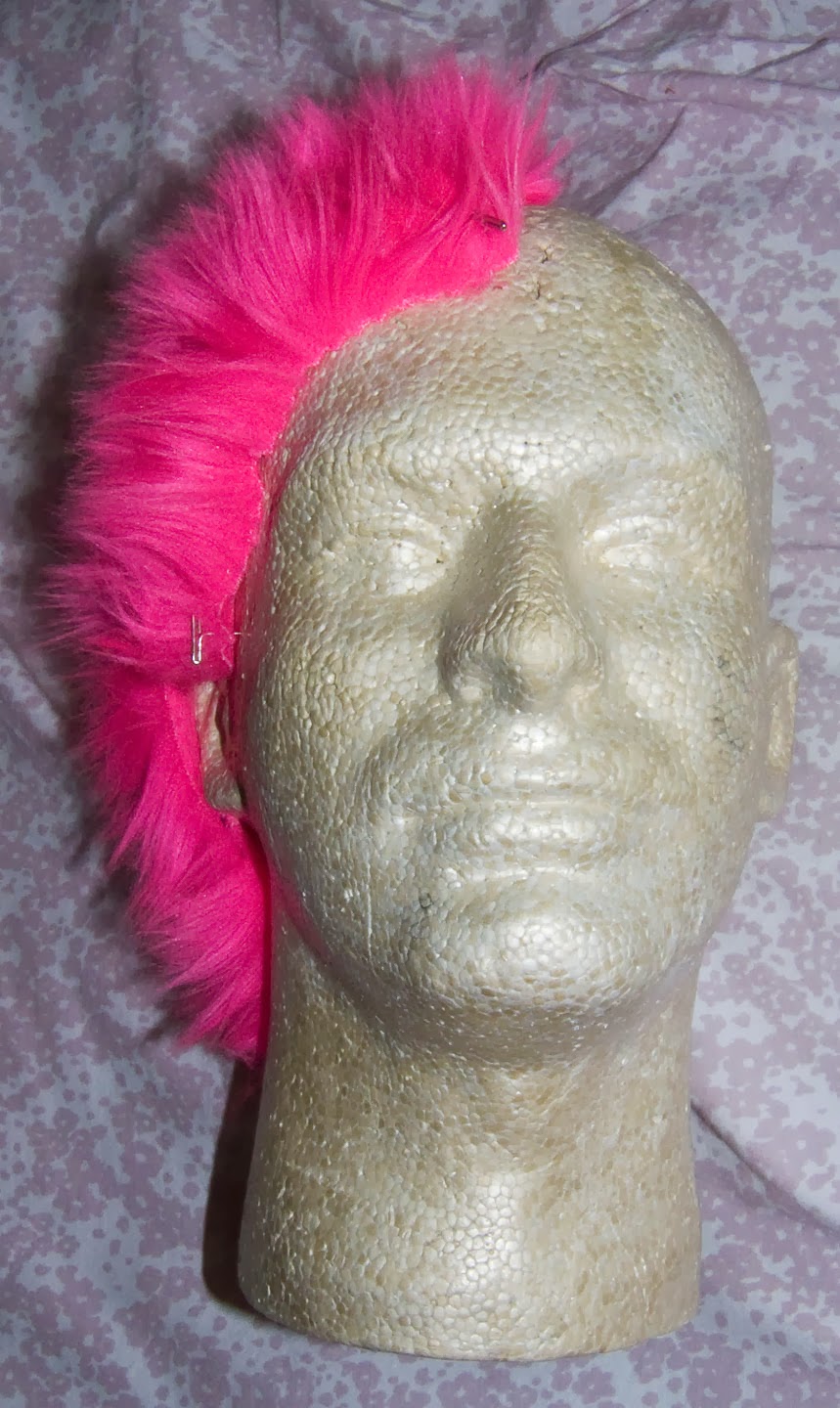 WARPAINT and Unicorns Fake Buzz Cut Hair, Faux Fur Dying, Taming Clip