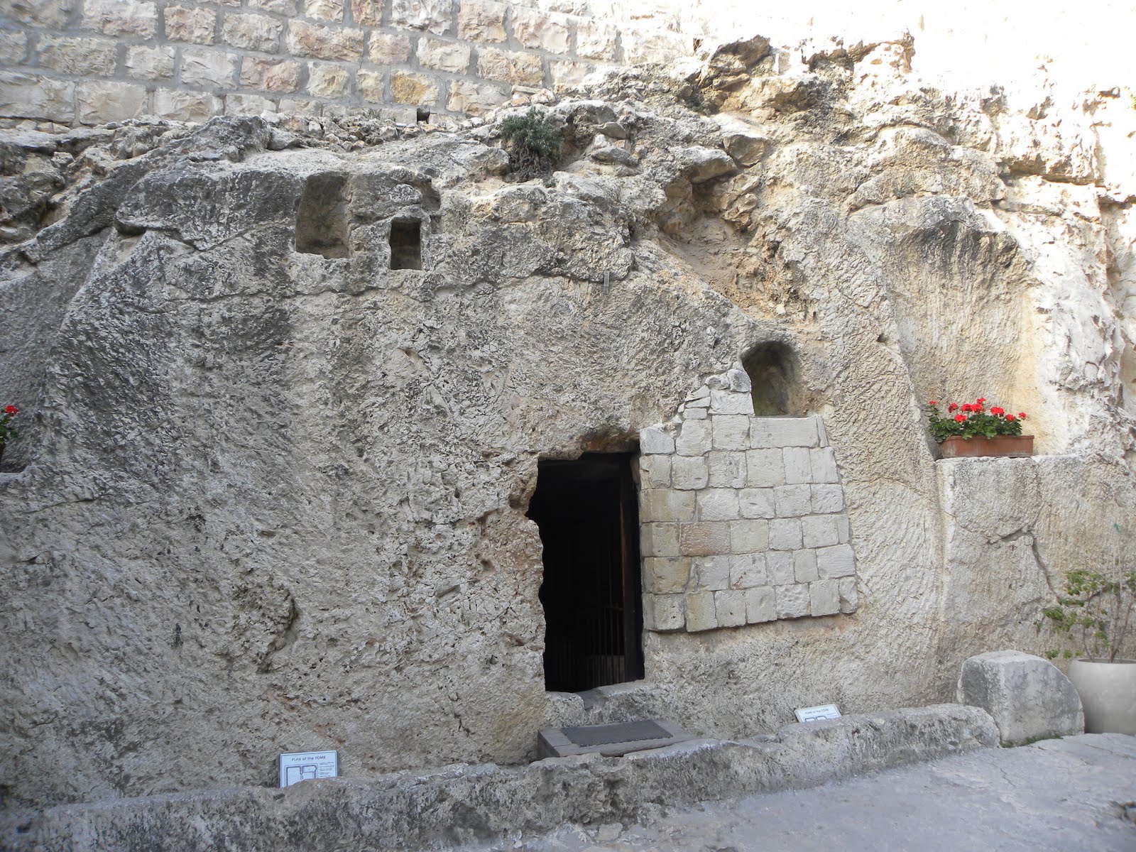 Audryn's Adventures: Garden Tomb - Golgotha