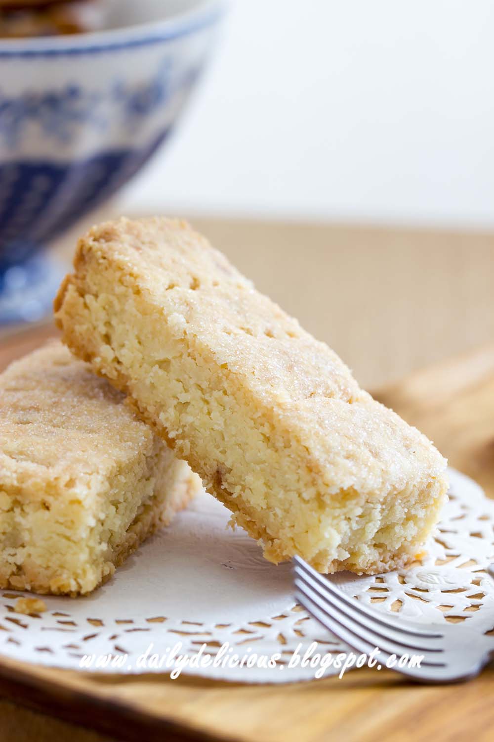 dailydelicious Easy Macadamia Shortbread