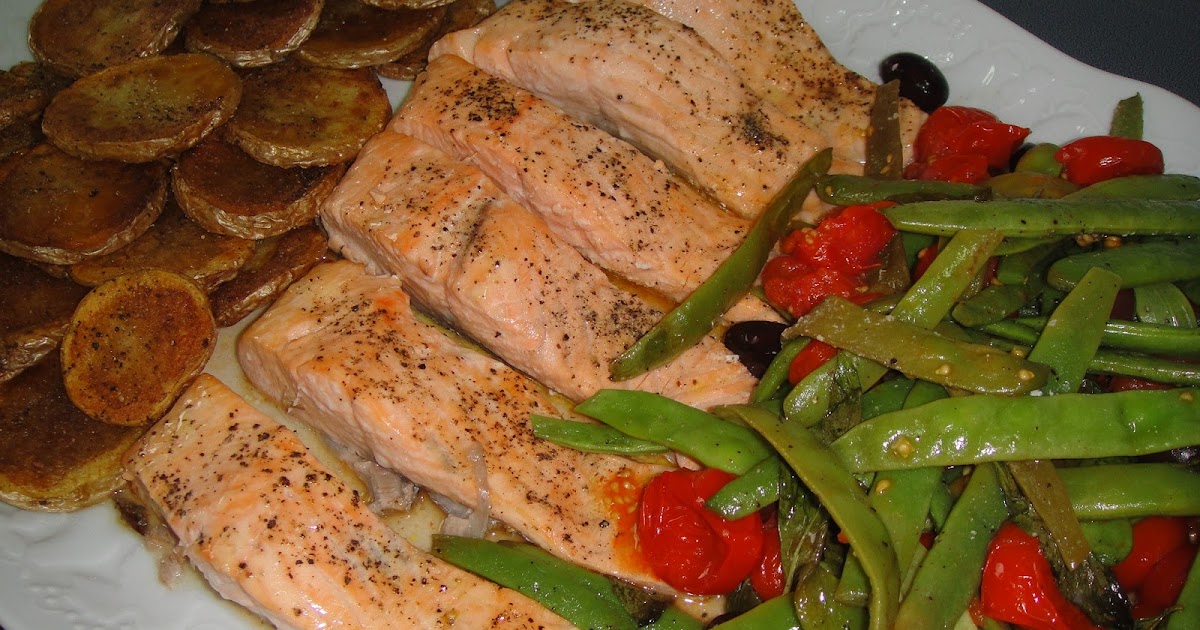 Maryam's Culinary Wonders 254. TrayBaked Salmon with Green Beans