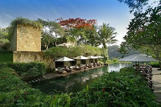 Maya Ubud Resort and Spa Luxury Resort in Bali indonésie
