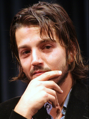Diego Luna joins Neill Blomkamp...