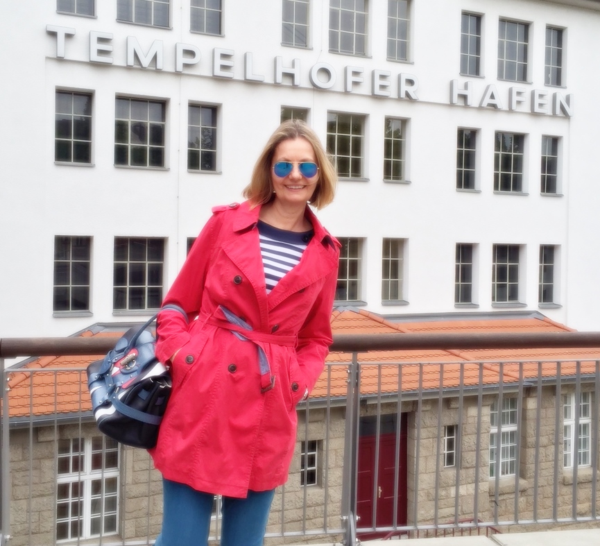 Stay True To Your Heart Hiding Low