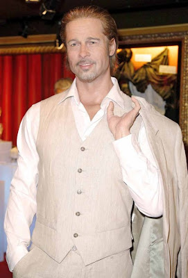 Brad Pitt’s Wax Statue Of Paris 2011