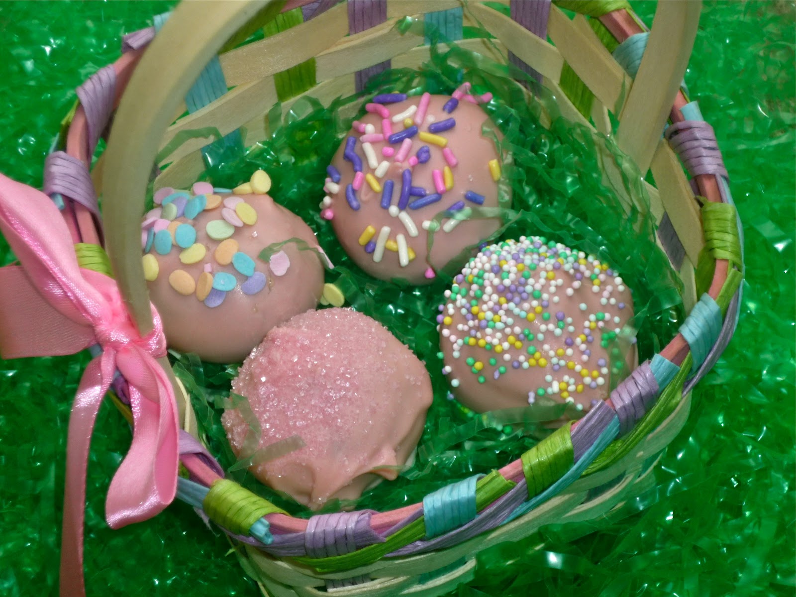 The Weekend Gourmet BiscoffToffee Easter Truffles...Featuring Biscoff