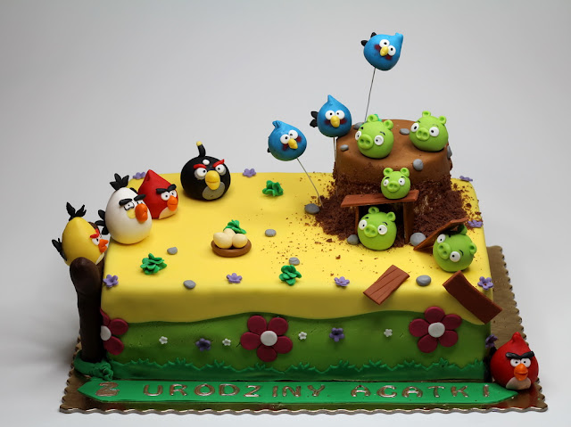 Angry Birds Cake, London