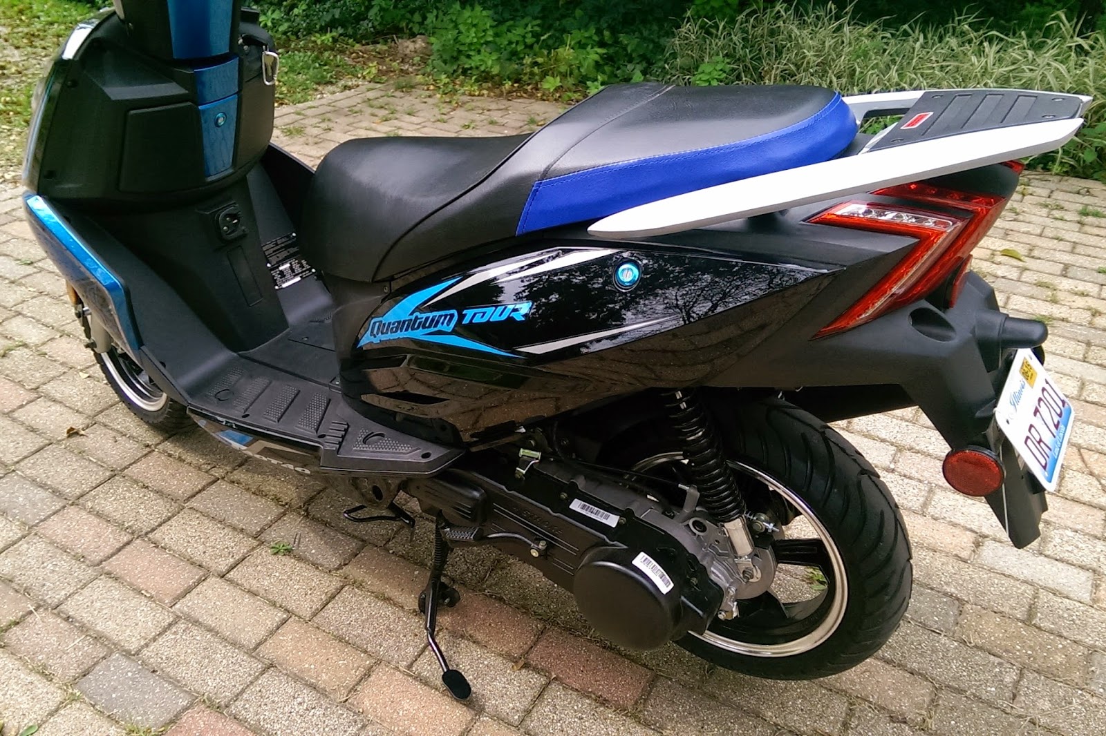 Tao Tao 150 Quantum Tour Scooter Walkaround