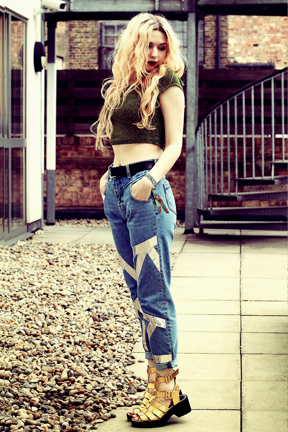 CLOCK IS TICKING WHILE I'M KILLING TIME KAYLA HADLINGTON