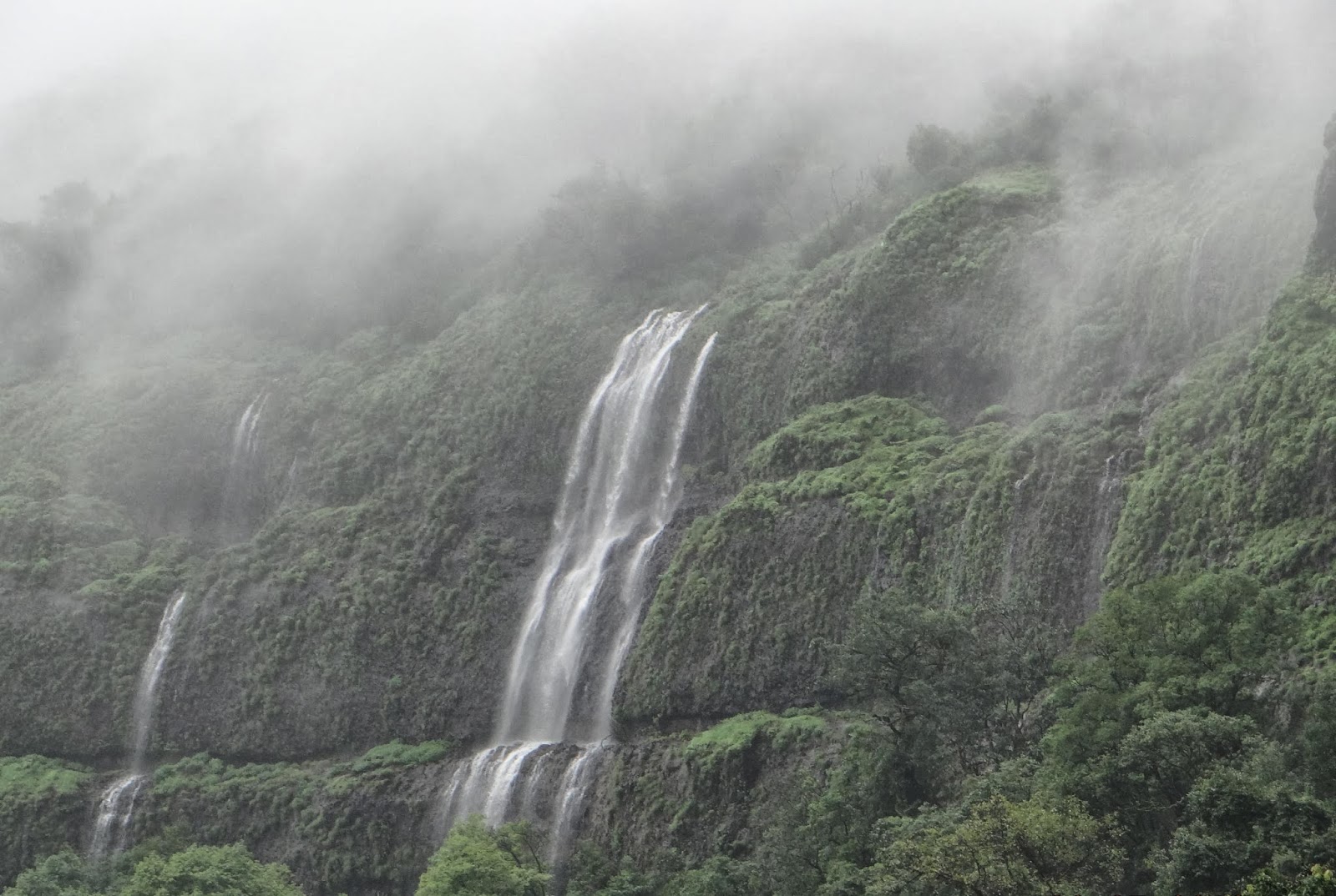 Explore Weekends: Amboli Ghat Waterfall, Maharashtra