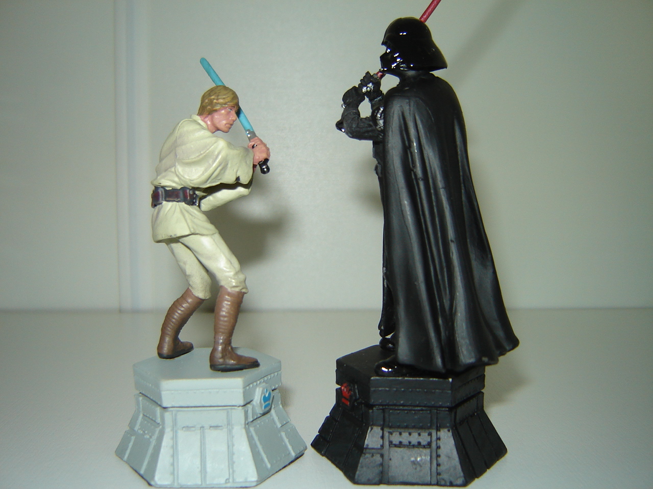 Submundo HQ: Star Wars - Xadrez: FOTOS da Coleção (Imperador + Mestre  YODA + Guarda Imperial)!!!