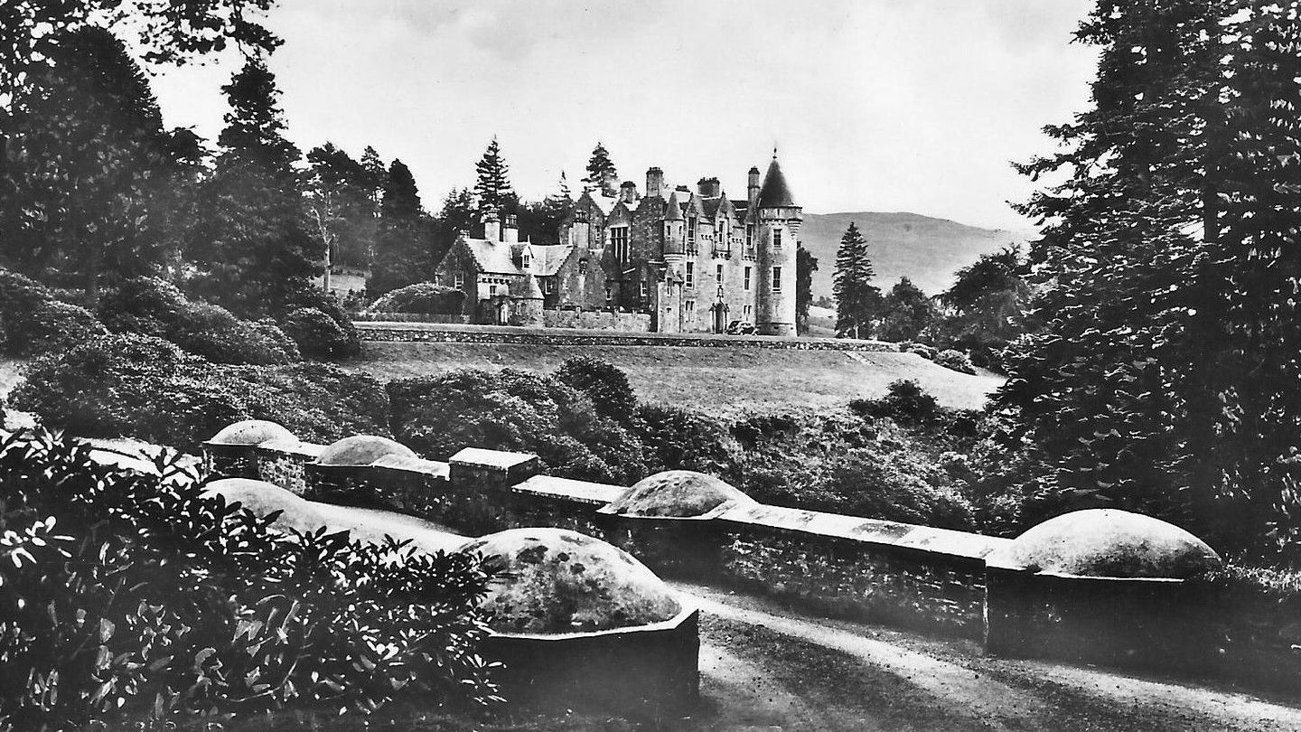 Tour Scotland Photographs Old Photograph Dunans Castle Scotland