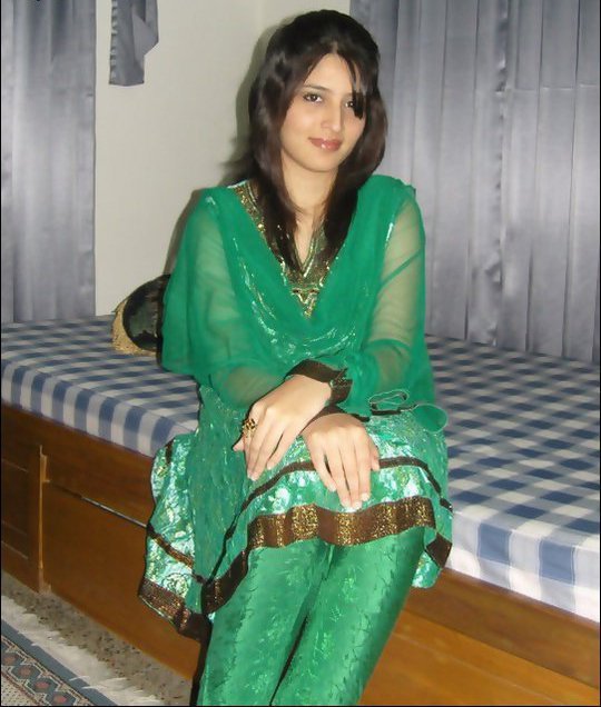 Cute Pakistani Girls